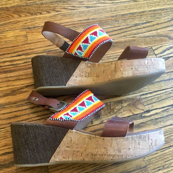 Pikolinos Maasai Beaded Wedge Sandal, Size 39 - Picture 3 of 5